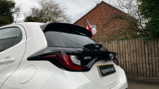 Toyota Yaris 1.5 Hybrid Icon 5dr CVT Hybrid Hatchback